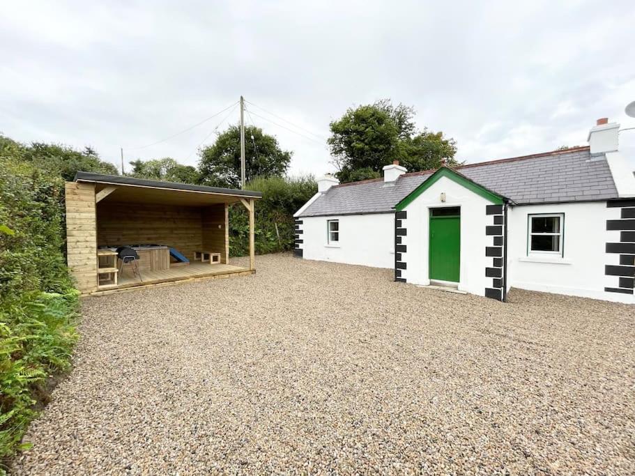 John The Mills Cottage Spahot Tub Private Beach Donegal Town المظهر الخارجي الصورة