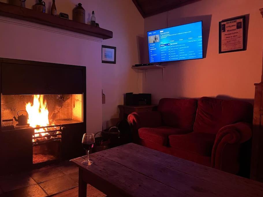John The Mills Cottage Spahot Tub Private Beach Donegal Town المظهر الخارجي الصورة